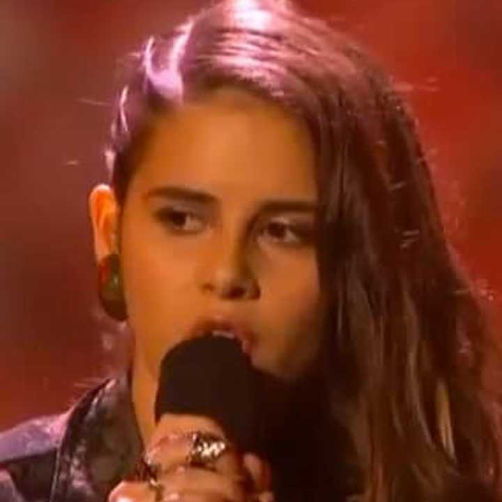 Mamaroneck teenager Carly Rose Sonenclar had a &quot;phenomenal&quot; night on &quot;X Factor&quot; after she gave two strong performances. 