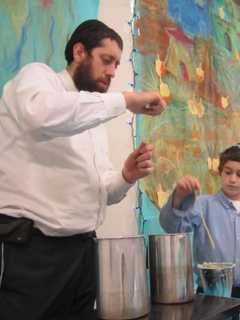 Chabad Briarcliff Hosts Course On Strength, Struggle