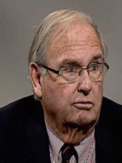 Former Gov. Weicker Endorses Foster In Bridgeport Mayoral Race