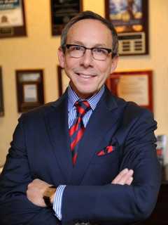 Schwartzapfel Lawyers Establish Scholarship At Pace Law School
