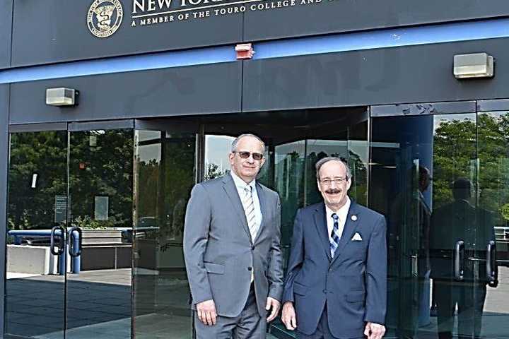 Rep. Engel Visits NY Medical College's Valhalla, Hawthorne Facilities 