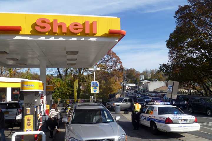 CT Gas Average Price Breaks $3 Per Gallon Mark