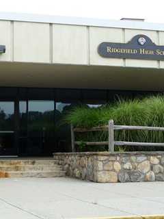Ridgefield Schools Tech Director Issues Warning About SPAM Text Messages