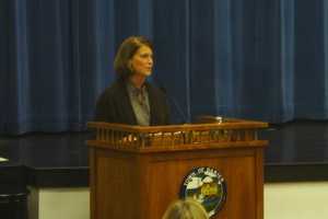 Darien Leaders Praise State Of Town, Look To 2013
