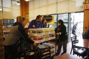 Community Plates Tackles Food Waste And Hunger In New Canaan