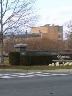 1,000 New York Jobs Saved At Kraft-Heinz, Announce Cuomo, Schumer 