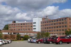 Orthopedic Surgeon Jason Hochfelder Joins Phelps Memorial In Sleepy Hollow 