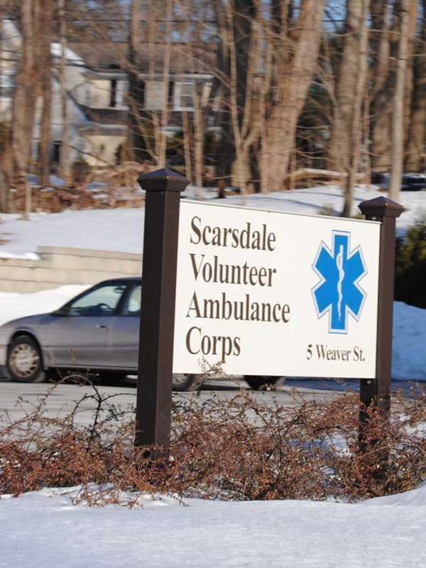Scarsdale Volunteer Ambulance Corps Offers EMT Certification Course