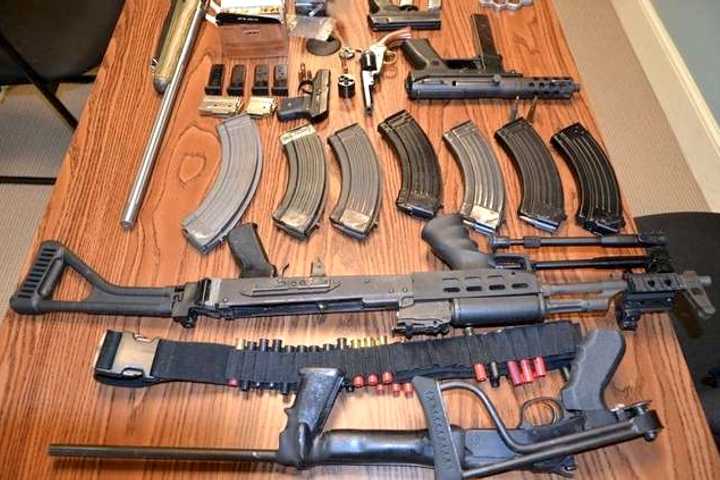 Darien Poll: Tighter Gun Control After Newtown Shooting?