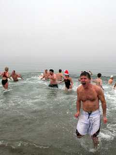 Westport Polar Bear Plunge On New Year's Day To Benefit MS Society