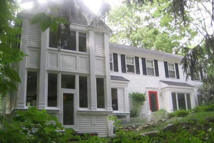 Visit Open Houses In Darien This Weekend