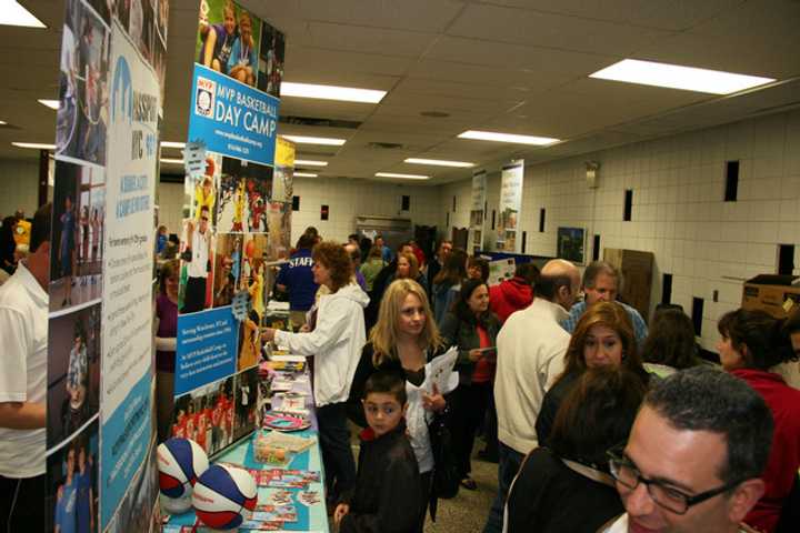 Somers PTA's 'World Café' Discusses Students' Global Citizenship 