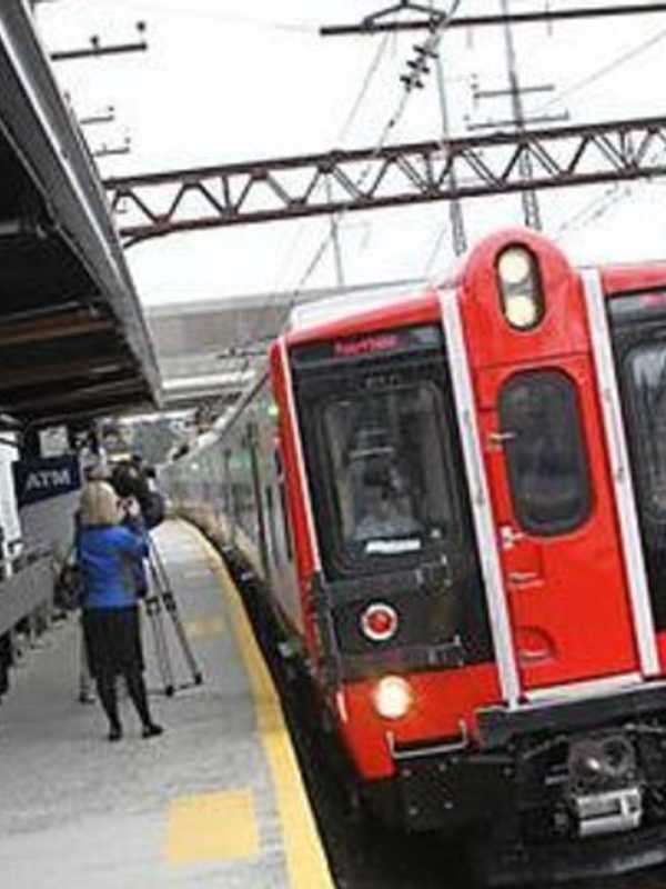 Metro-North Hikes Train Fares 1% In New Year Across Connecticut