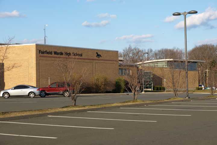 Fairfield Schools To Dismiss Early Tuesday
