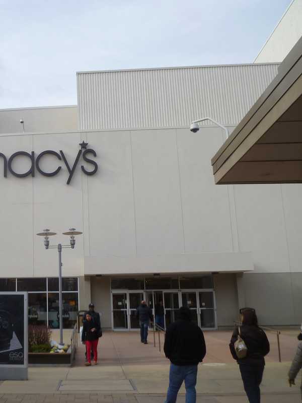 Macy's Announces Five New York Store Closures