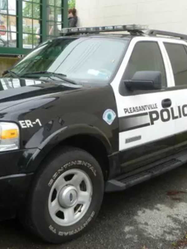 Police Search For Man Who Approached Middle School Girl In Pleasantville