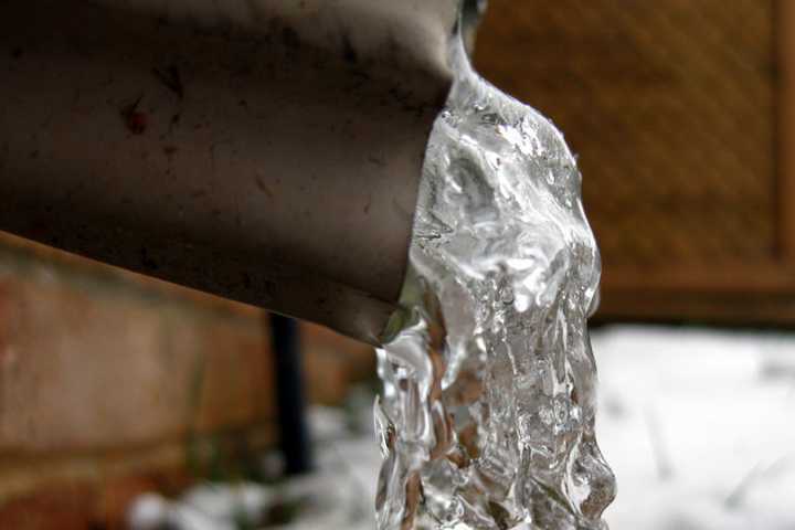 Find out how to avoid frozen pipes this winter.