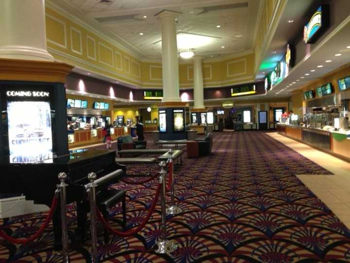 City of White Plains officials said Tuesday that an independent city inspection of Cinema de Lux found the 15 movie theaters at City Center are now free of any infestation after last week&#x27;s complaints about bugs, rodents and other pests.