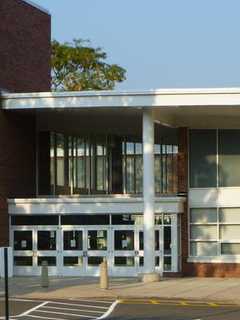 Attempt To Force Referendum On School Project In New Canaan Fails