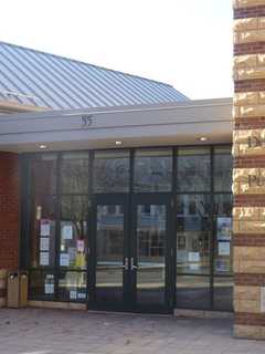 'Twist & Taste' While Meeting Branding Expert At Dobbs Ferry Library