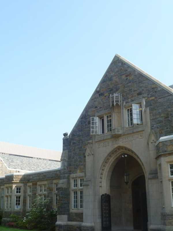 Scarsdale Board of Education Discusses Curriculum, Finances At Meeting