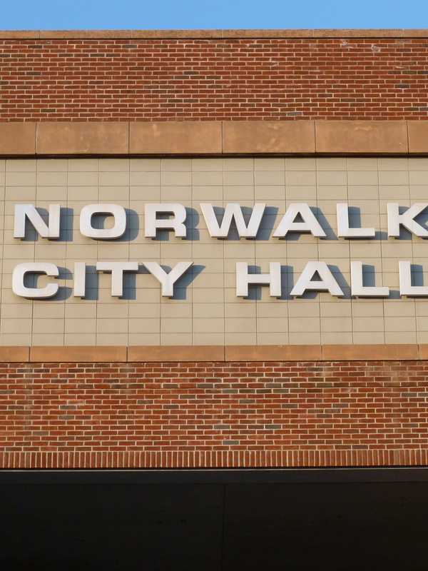 Norwalk Warns Residents To Stay Safe In Hot Weather
