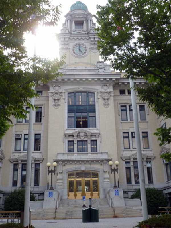 Yonkers Council Votes On $7.3M In Property Tax Refunds