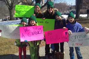 Darien Moms And Daughters Join March For Change
