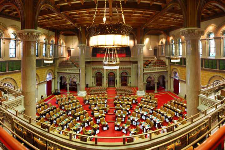 The New York State Assembly has passed a budget proposal that would boost aid to Yonkers, lawmakers said. 
