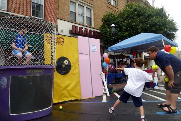 Rain didn&#x27;t keep people away from last summer&#x27;s Ossining Village Fair.