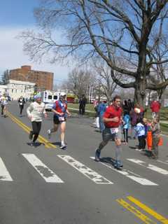 Quite A Crowd Expected At Greater Danbury Half Marathon, 5K Races