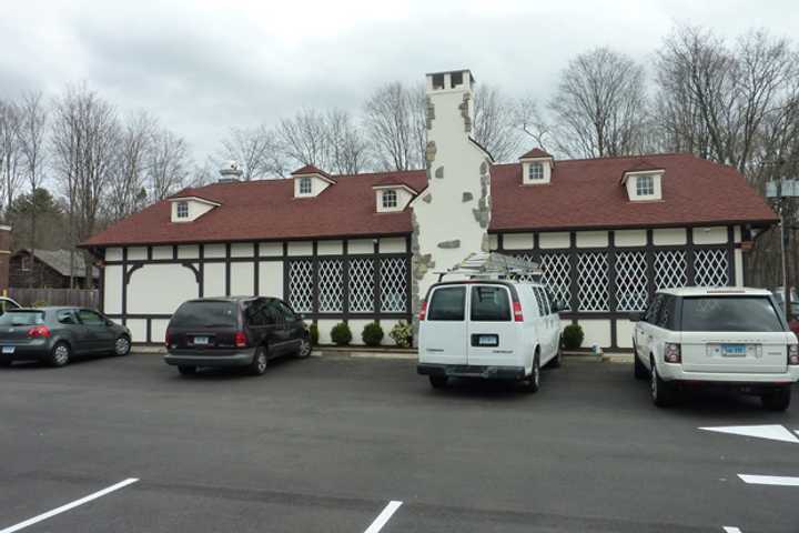 Little Pub Wilton, located at 26 Danbury Road, is now open for business. 