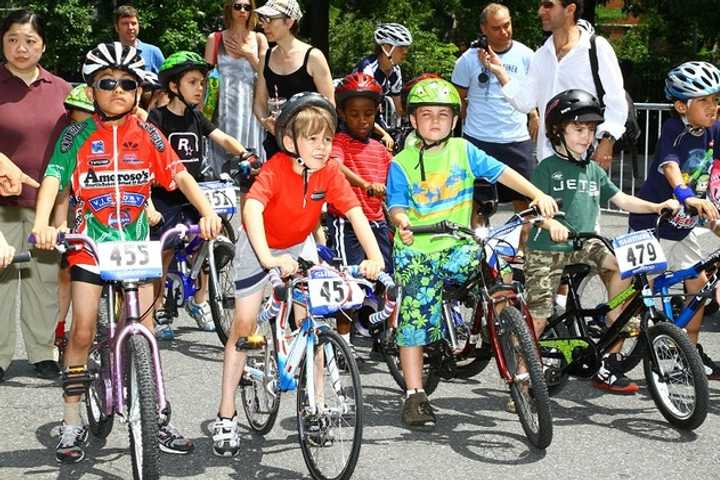 Ridgewood Charity Fundraiser Benefits Families In Need