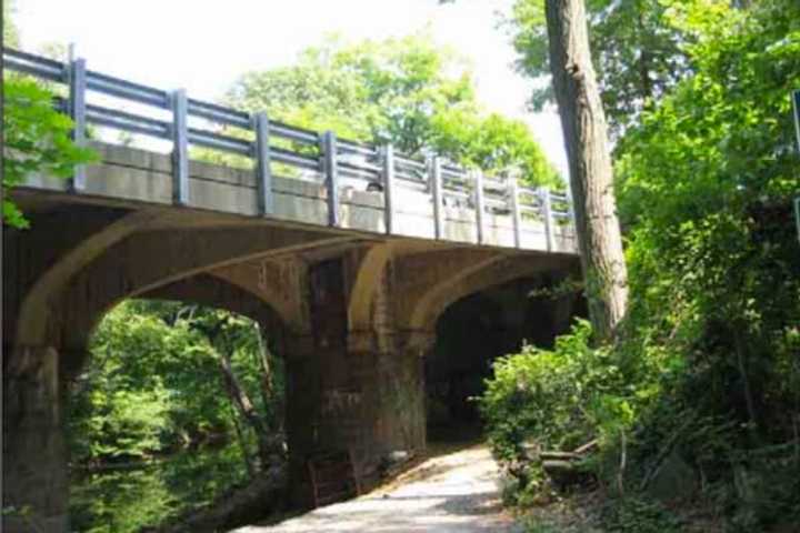 The Crane Road Bridge Replacement project will cause closures on the Bronx River Parkway Tuesday. 