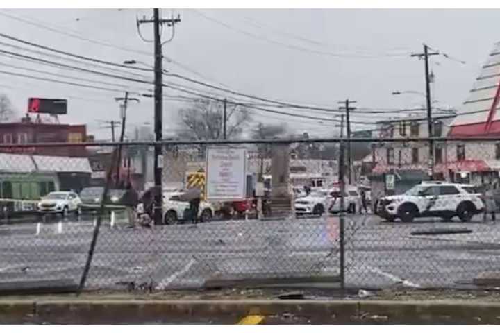 8 Teens Shot At SEPTA Bus Stop In Northeast Philadelphia: Police (UPDATED)