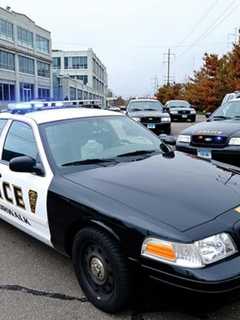 Bridgeport Man Charged With DUI After Crash In Norwalk; Had Knife In Car