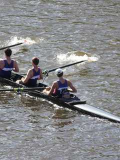 Norwalk River Rowing Wins 2 Golds At Riverfront Regatta