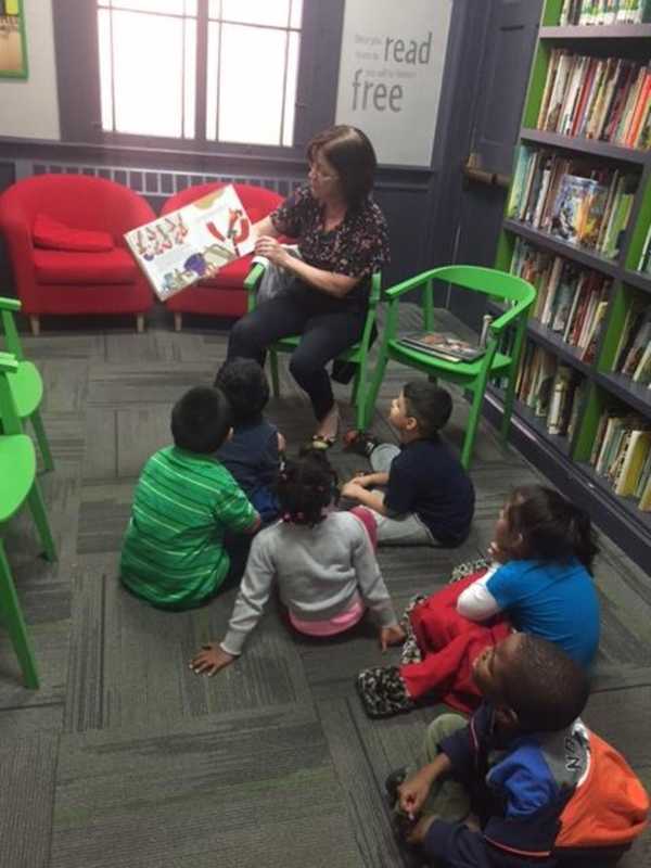 Nyack Library Director Reads With The Rotary Club