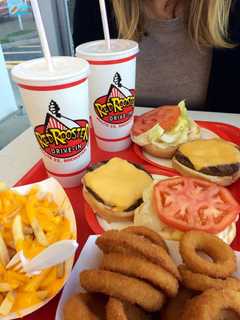 Brewster's Red Rooster, A Generation Pleaser, Is DVlicious Burger Finalist