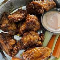 <p>A favorite, the 901 wings.</p>