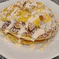 <p>Banana pudding pancakes.</p>