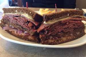 Clams, Burgers, Breakfast Anytime Makes This Massachusetts Diner Shine