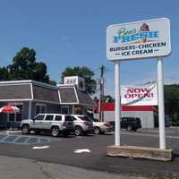 <p>Ben&#x27;s Fresh has been nominated as one of the top four burgers in the state.</p>