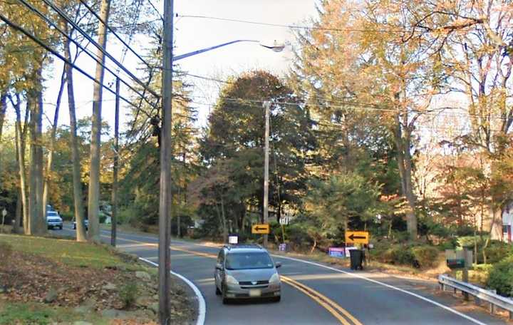 Officers responding to Saturday’s crash on Ramapo Valley Road near Pawnee Avenue “located parts to a dark-colored 2017 Infinity Q50 and followed a trail in the roadway.&quot;