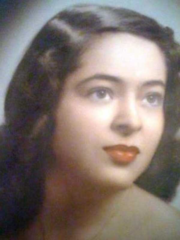 Elena Garcia Hanway, Mamaroneck