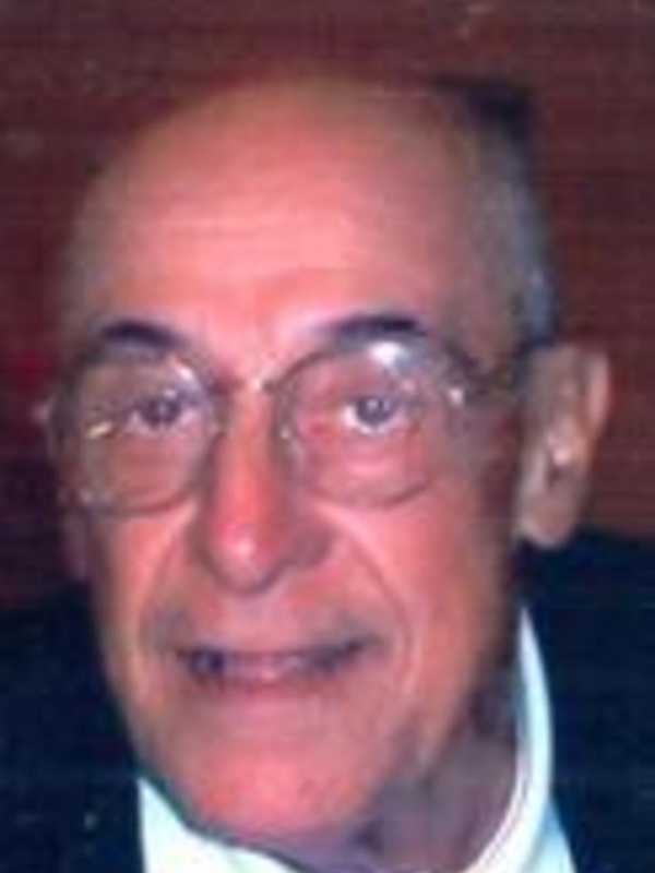 Louis J. Saccone, 85, Of Bridgeport, Math Teacher, Coach