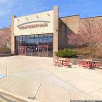 Million-Dollar Heist: Thieves Cut Hole In Wall To Steal $1M From NJ Mall Jewelry Store