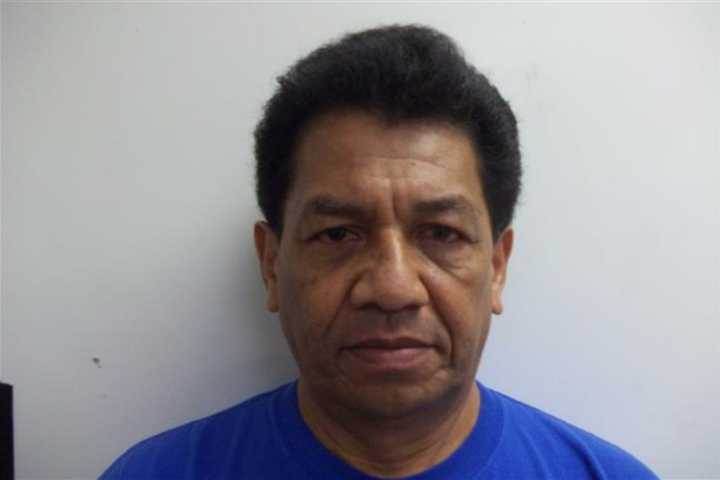 Sexual Offender Convicted Of Forcibly Touching Teen Reports Move In Nassau County