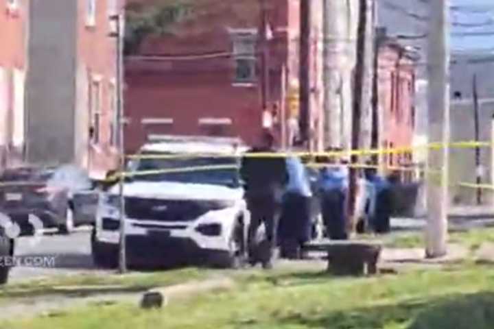 Philadelphia Police Shoot At Suspect In Stolen Car, Authorities Say