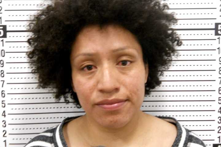 He Called Her By Another Woman's Name And Was Stabbed In The Chest, Victim Tells Fairview PD